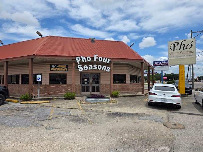 Pho Four Seasons in Beaumont, TX