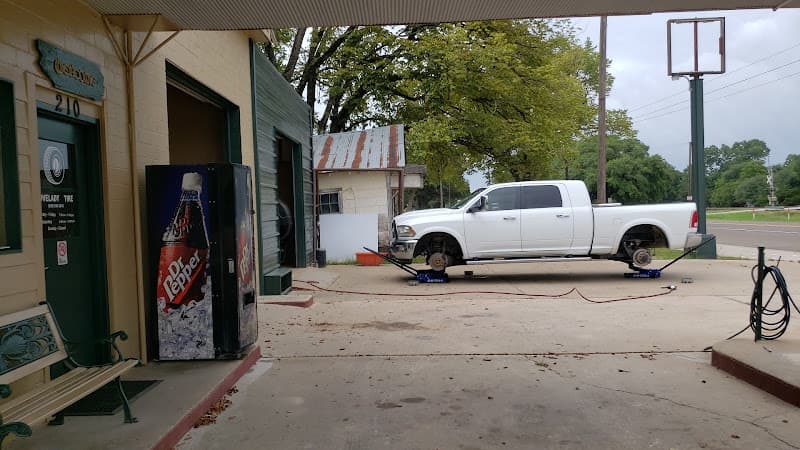 Lovelady Tire