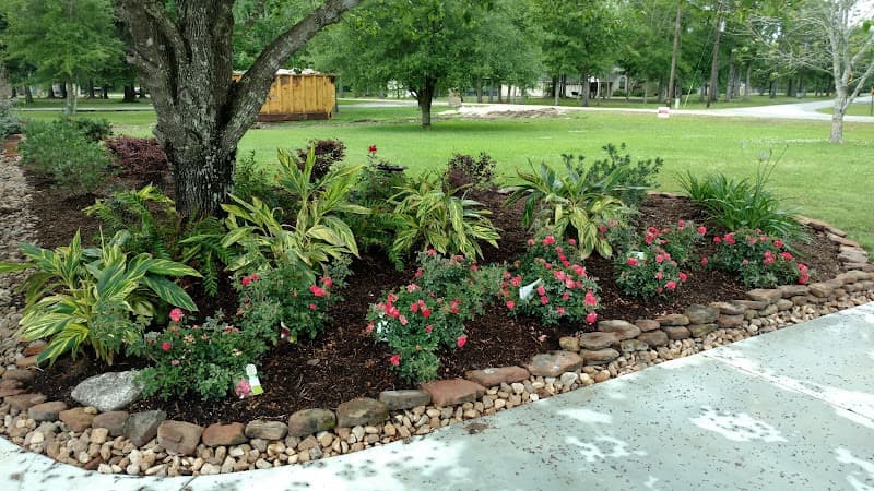 Hernandez Mowing and Landscaping in Beaumont, TX
