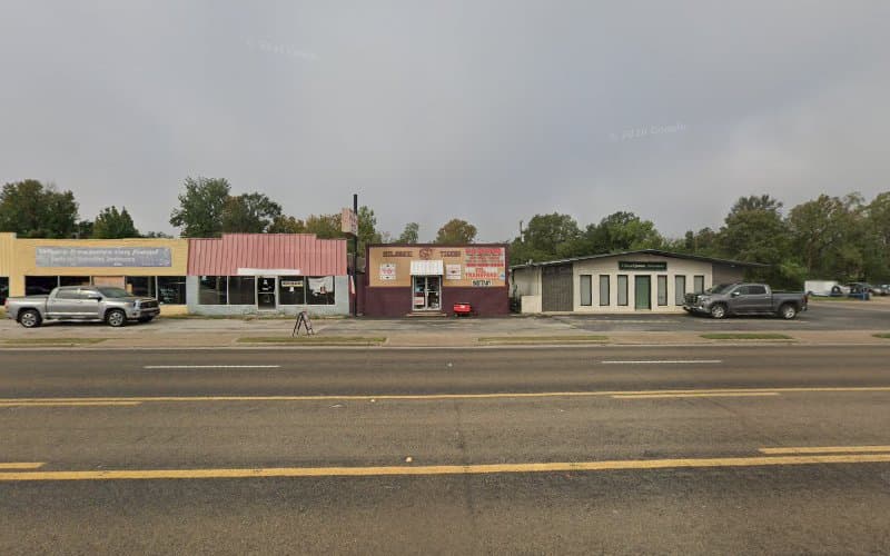 R & W Pawn Shop