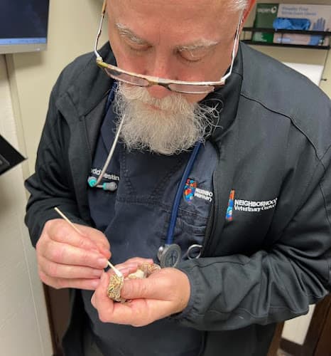 Neighborhood Veterinary Centers - Calder in Beaumont, TX