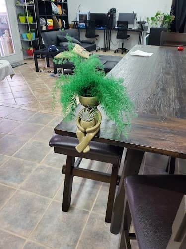 Kimmy's Phantastic Gifts & Nursery in Nederland, TX