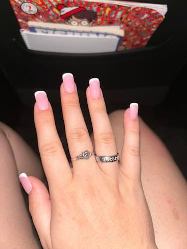 SV Nail Spa in Lumberton, TX