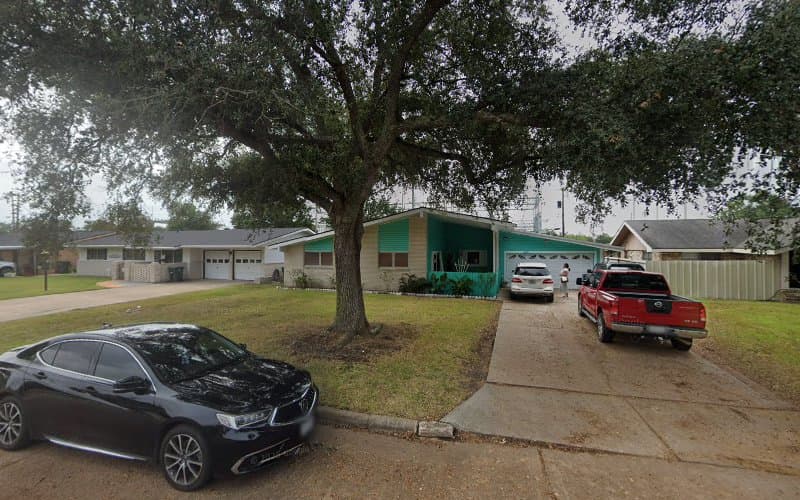 Dixon Roofing & Remodel in Port Arthur, TX