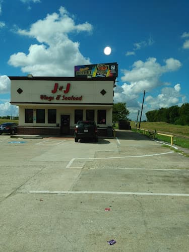 J&J Wings & Seafood in Port Arthur, TX