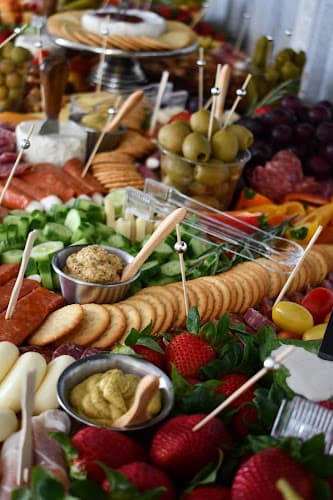 Board to Graze Charcuterie