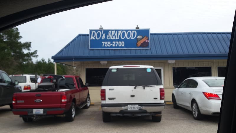 Ro's Seafood Restaurant in Lumberton, TX