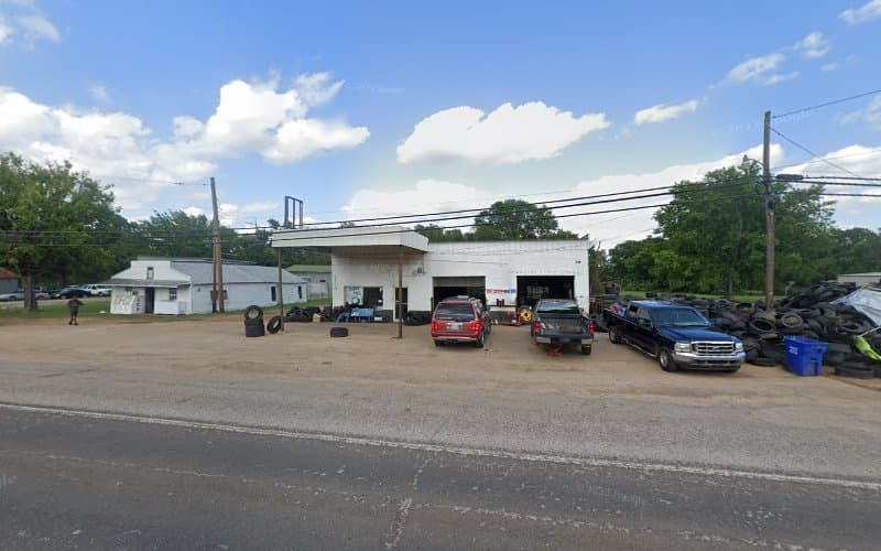 Dominy's Tire & Services