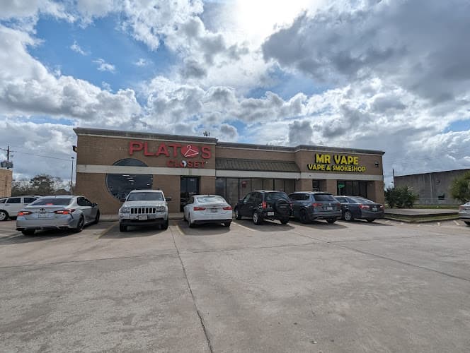 Plato's Closet - Beaumont, TX in Beaumont, TX