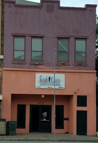 Speak Easy Lounge & Grill in Port Arthur, TX