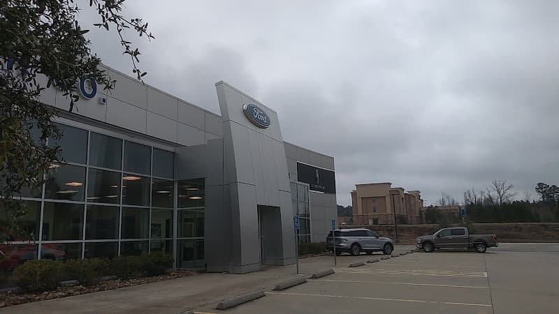 Center Motor Company