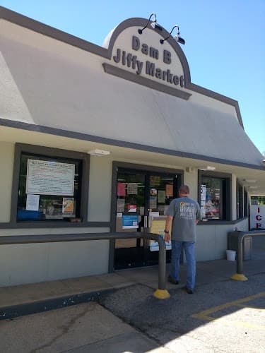 Dam B Jiffy Market in Woodville, TX