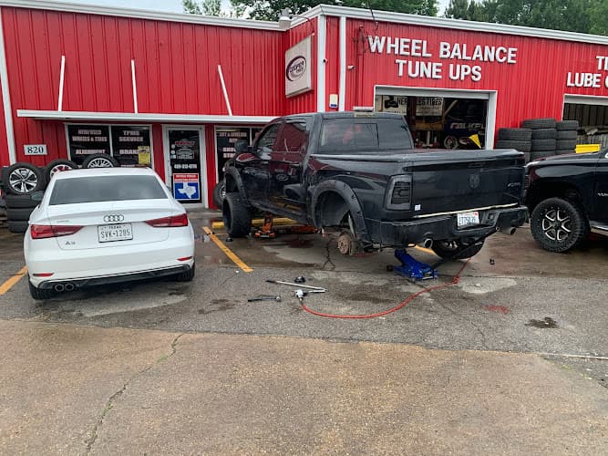 Mucas Tires & Services