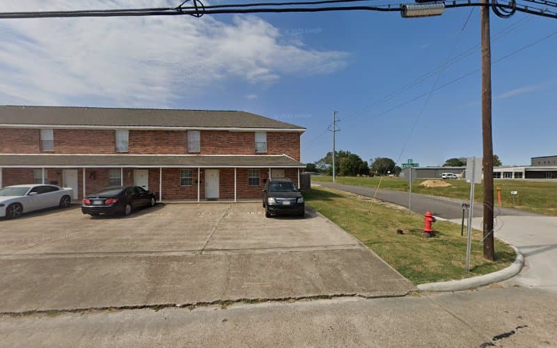 Anthony in Nederland, TX