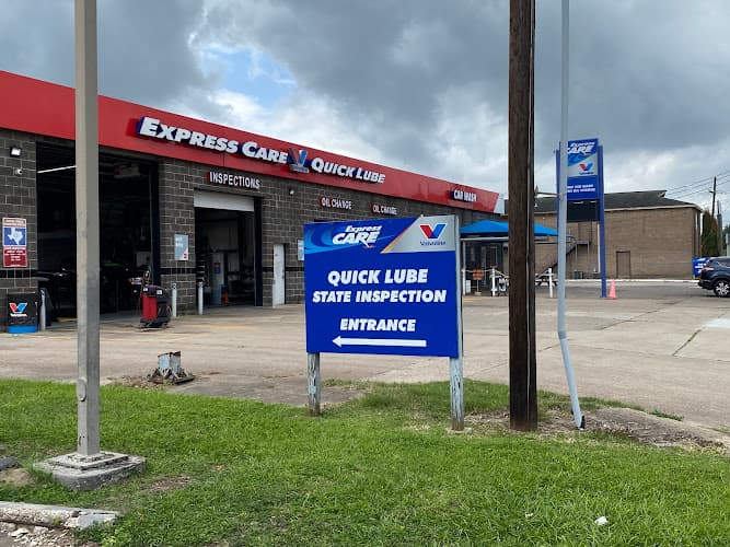 Valvoline Express Care in Beaumont, TX