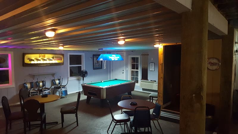 Riverway Bar & Grill