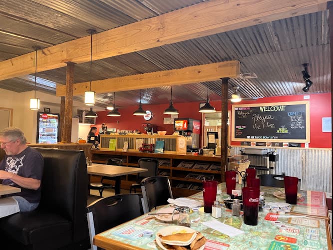 Sportsman's Cafe in Hemphill, TX