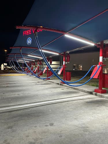Magic Express Wash and Lube in Beaumont, TX
