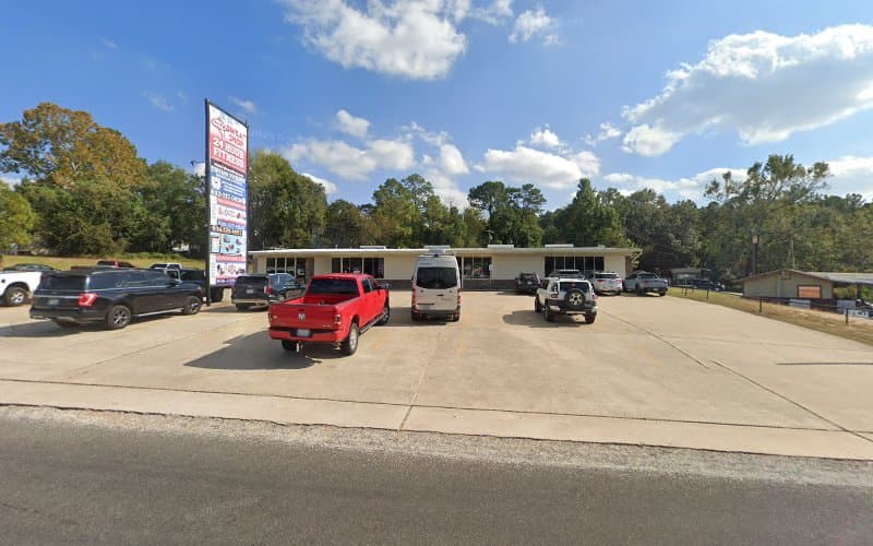 Nguyen Ngoc T DDS in Livingston, TX