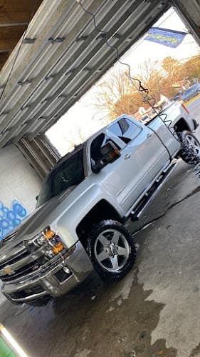 Bullet car wash in Port Arthur, TX