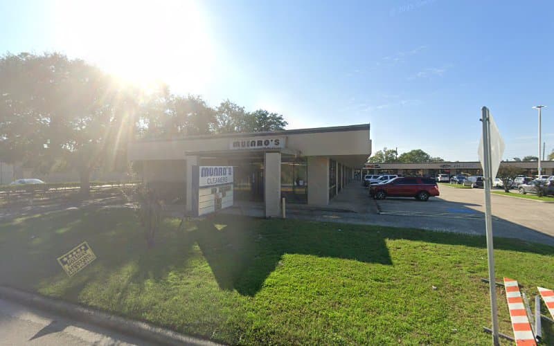 Munro's Dry Cleaning in Beaumont, TX