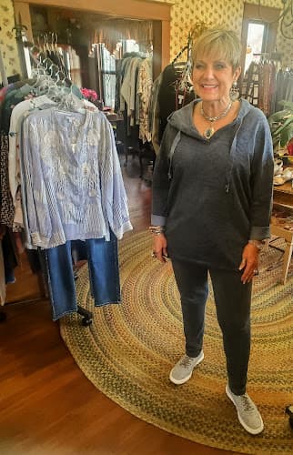 The Pink Dot Boutique
