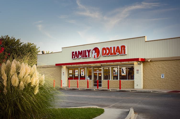 Family Dollar in Beaumont, TX