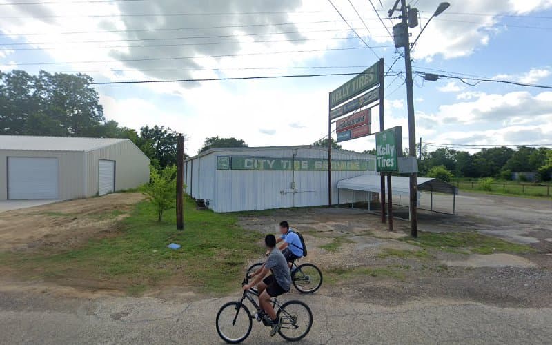Kelly Tires
