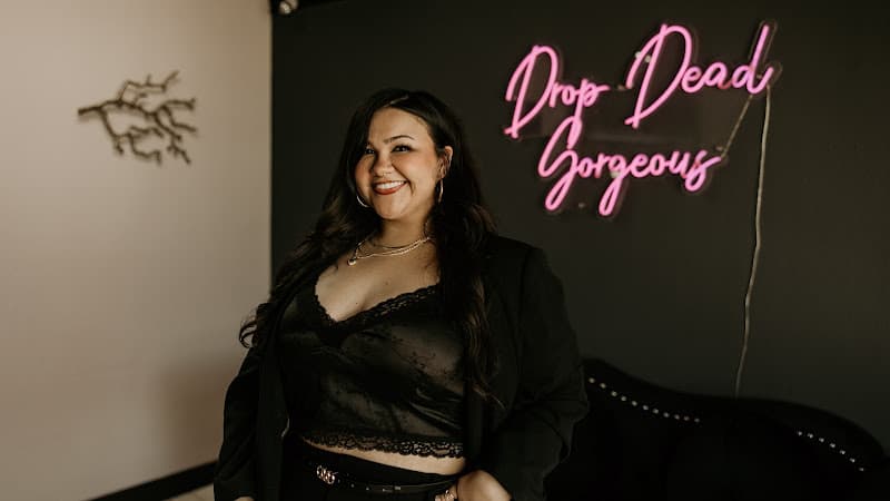 Bare With Megan - Waxing & Teeth Whitening