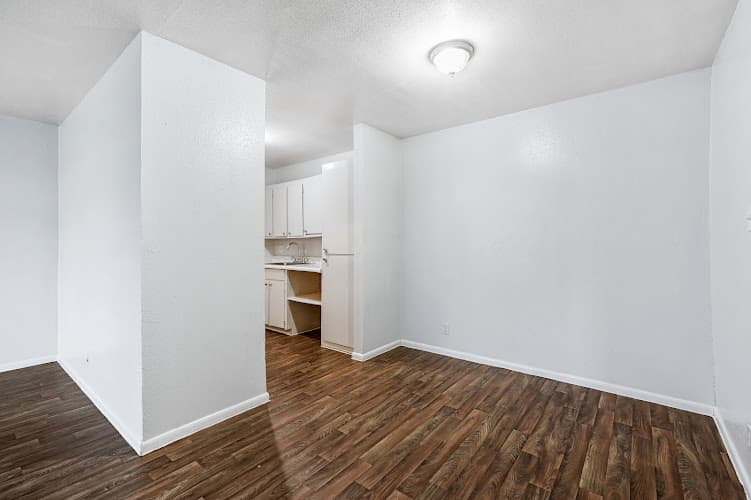 Lamar Florida Apartments in Beaumont, TX