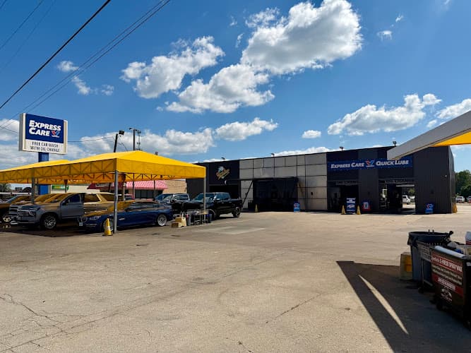 Valvoline Express Care in Orange, TX