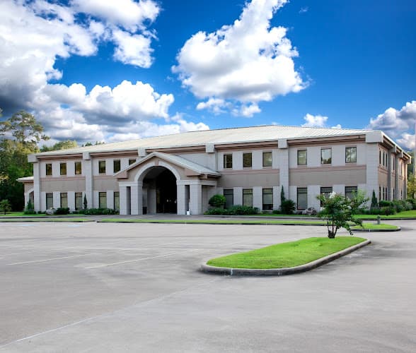 Heart Institute of East Texas: Ilyas M Khan, MD