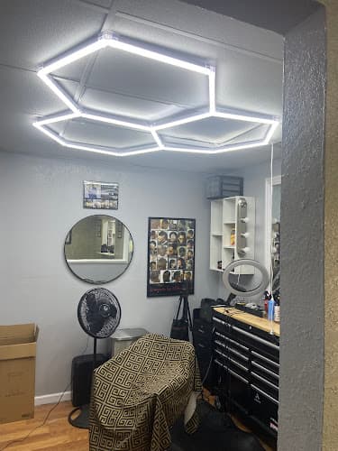 Dab da Barber (SAXX) in Orange, TX