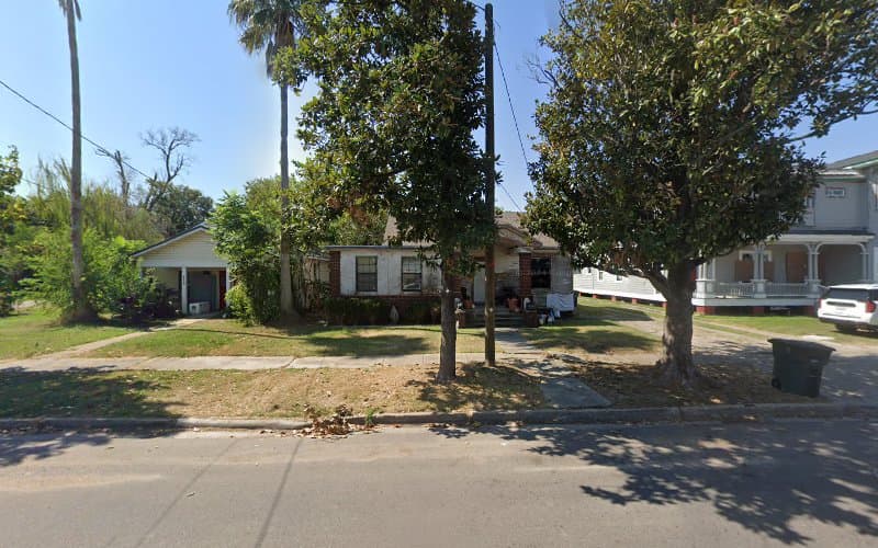 Vicki's Clean Up in Beaumont, TX