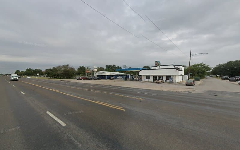 Whites Auto Trim Shop in Port Arthur, TX