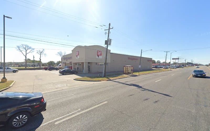 COVID-19 Drive-Thru Testing at Walgreens