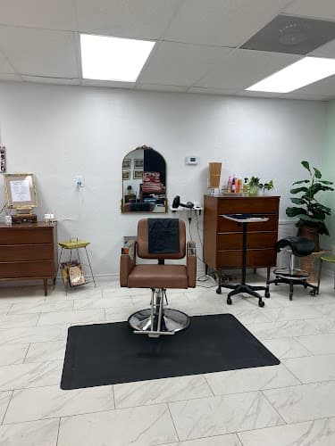 The Mane Parlor Barbershop & Salon