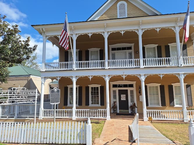 Allan Shivers Library & Museum