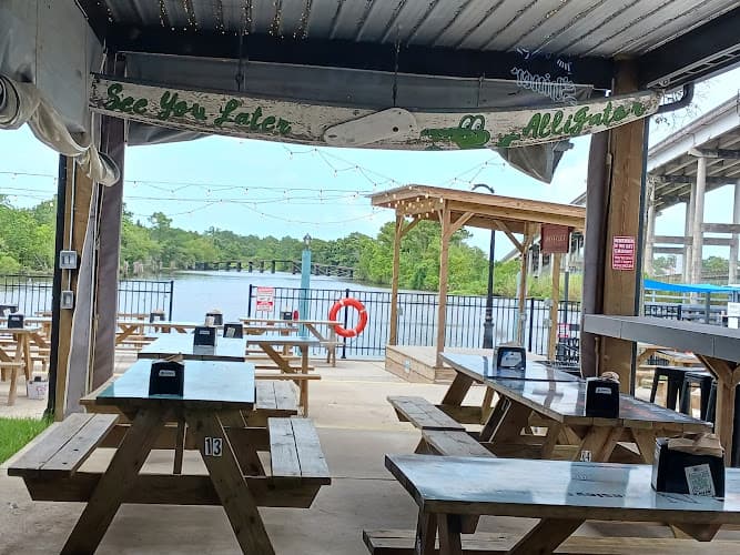 Low Tides in Bridge City, TX