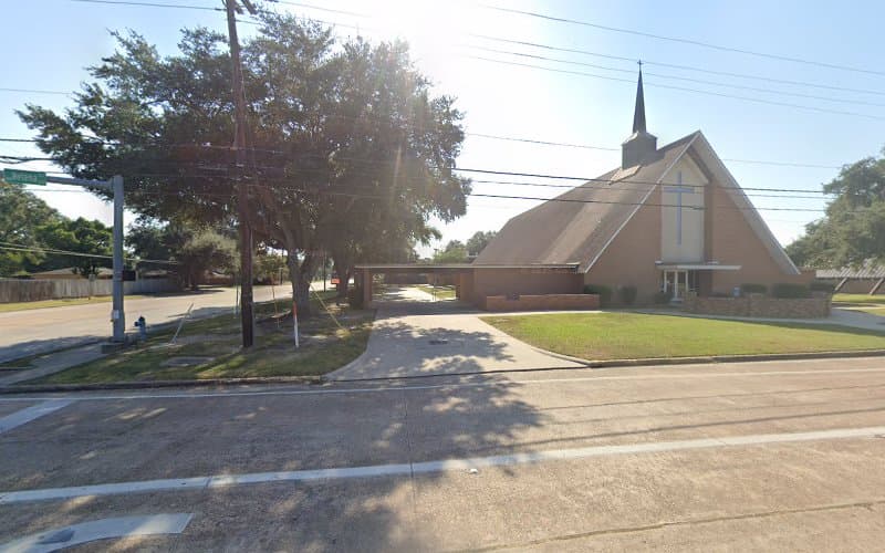 Holy Cross Lutheran Church