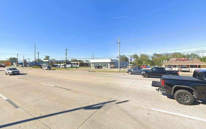 Dan's Garage in Beaumont, TX
