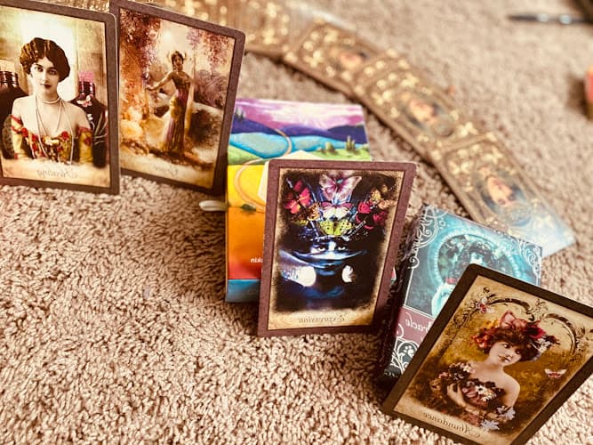 Jenuine Tarot in Beaumont, TX