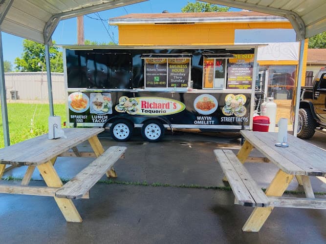 Richards Taqueria