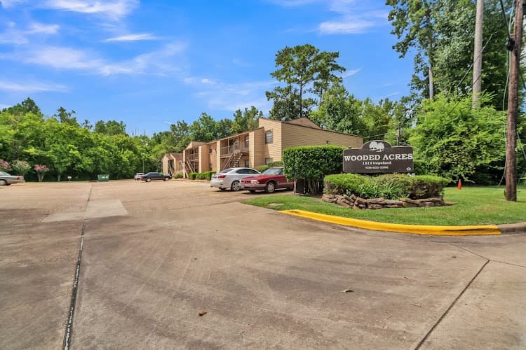 Wooded Acres Apartments in Lufkin, TX