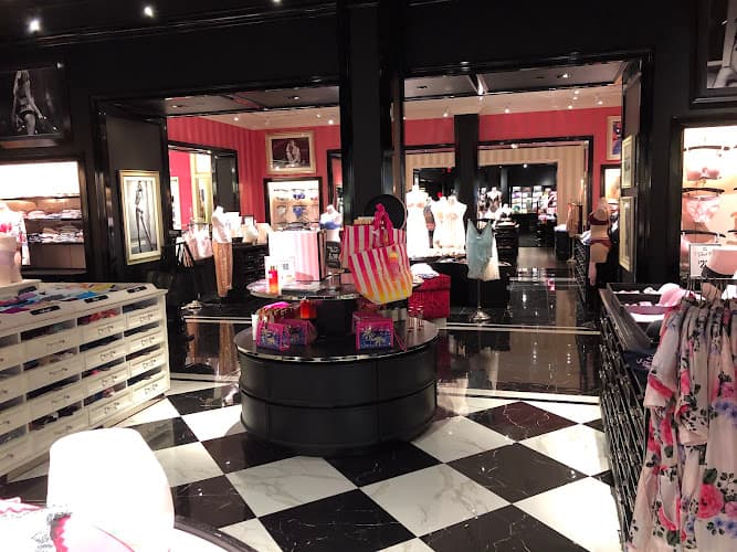 Victoria's Secret & PINK in Beaumont, TX