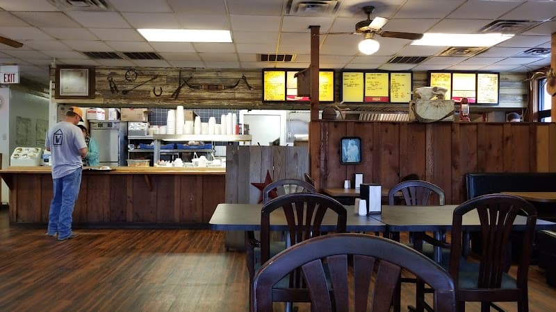 Mike's Barbeque House in Nacogdoches, TX