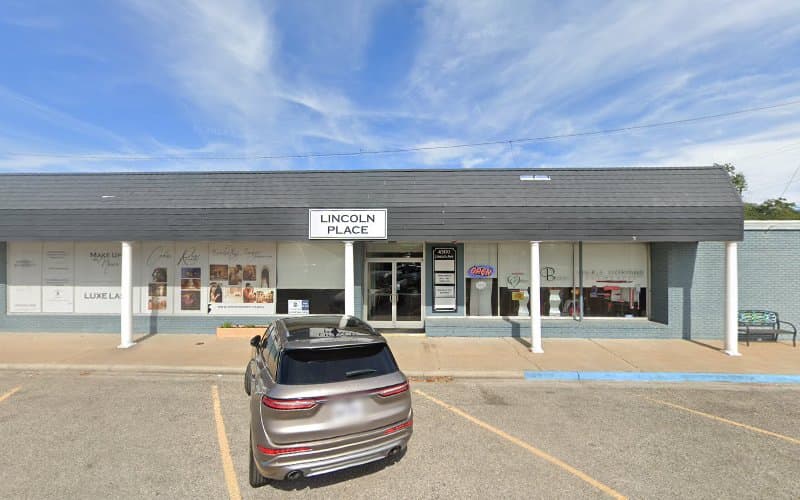 All About Me in Groves, TX