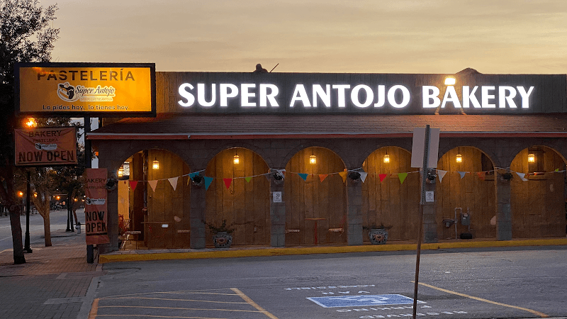 SuperAntojo de Hidalgo in Beaumont, TX