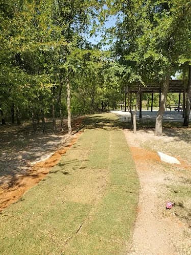 Strong Lawn Care LLC