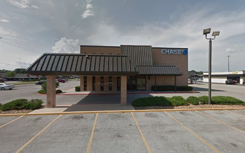 Chase ATM in Beaumont, TX